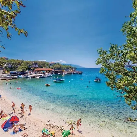 Beachfront With Pool, Panoramic Sea View - By Traveler Tourist Agency Krk - Id 2390 Apartament *