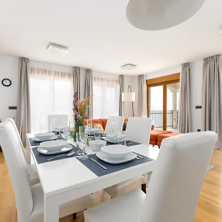 Apartament Beachfront With Pool, Panoramic Sea View - By Traveler Tourist Agency Krk - Id 2390