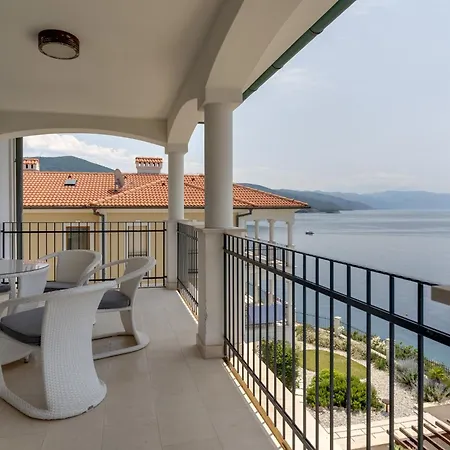 Beachfront With Pool, Panoramic Sea View - By Traveler Tourist Agency Krk - Id 2390 Povile