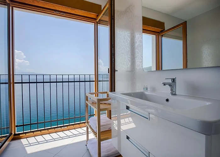 Beachfront With Pool, Panoramic Sea View - By Traveler Tourist Agency Krk - Id 2390 Apartment Povile