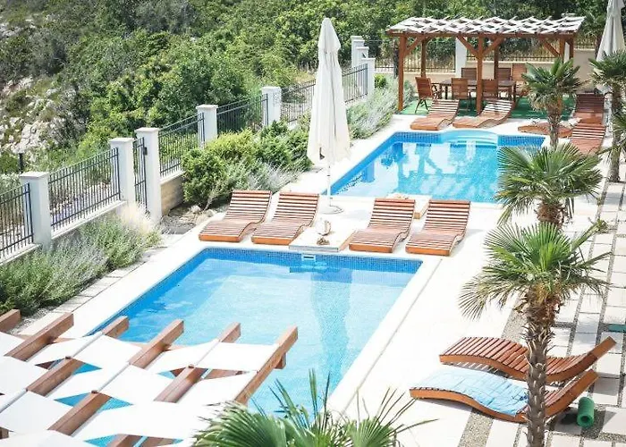 Beachfront With Pool, Panoramic Sea View - By Traveler Tourist Agency Krk - Id 2390 Apartment Povile