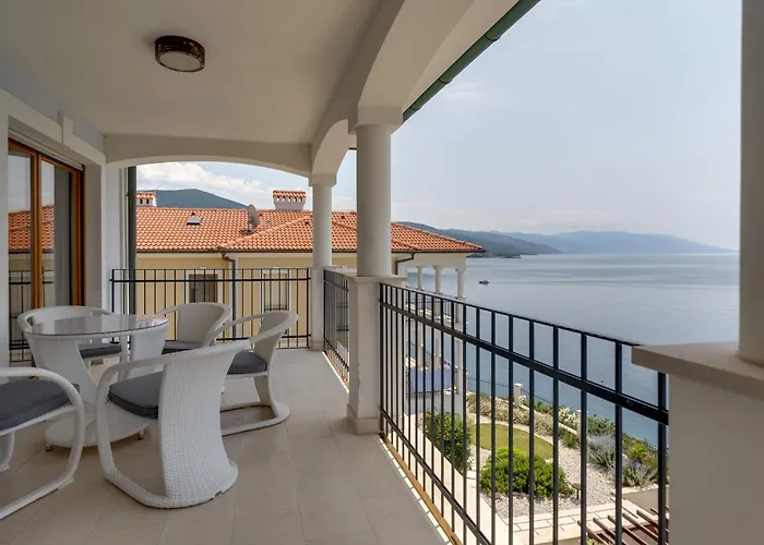 Beachfront With Pool, Panoramic Sea View - By Traveler Tourist Agency Krk - Id 2390 Povile