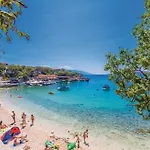 Beachfront With Pool, Panoramic Sea View - By Traveler Tourist Agency Krk - Id 2390 Lejlighed *