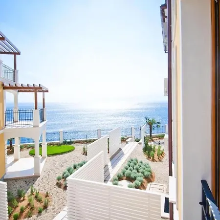 Lägenhet Beachfront With Pool, Panoramic Sea View - By Traveler Tourist Agency Krk - Id 2390 Povile